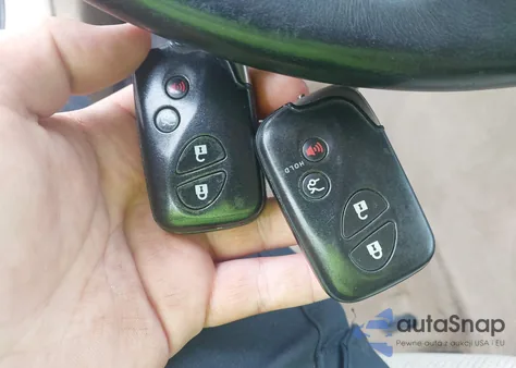 2010 Lexus Is z USA, uszkodzony, nr VIN JTHFE2C28A2503140